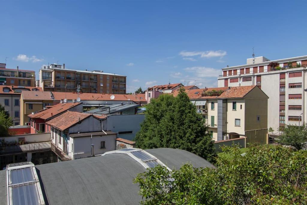 Fabulous Studio In Monza 15 Km To Milan City Centre Bagian luar foto
