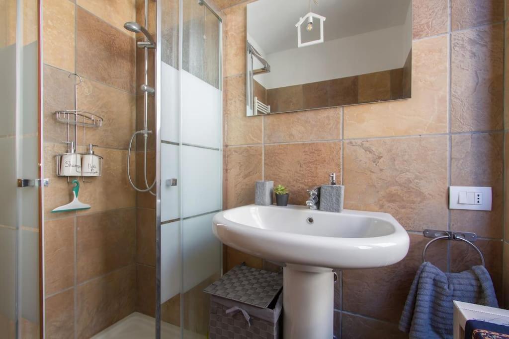 Fabulous Studio In Monza 15 Km To Milan City Centre Bagian luar foto